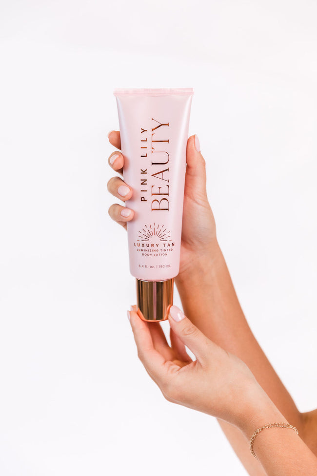 Pink Lily Luxury Tan Luminizing Body Lotion - Beachy Glow