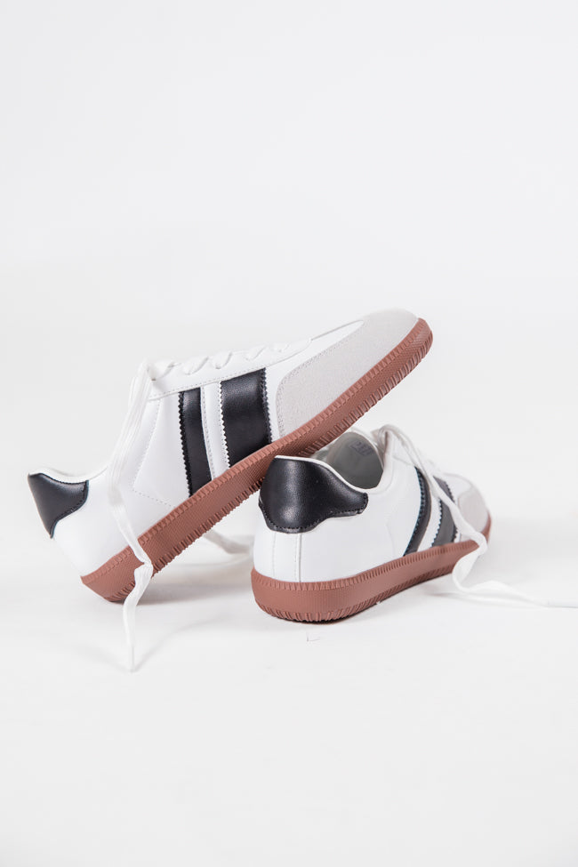 Lunden Double Stripe Black and White Leather Sneaker